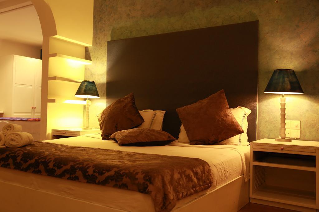 The Canes Boutique Hotel Colombo Exterior photo