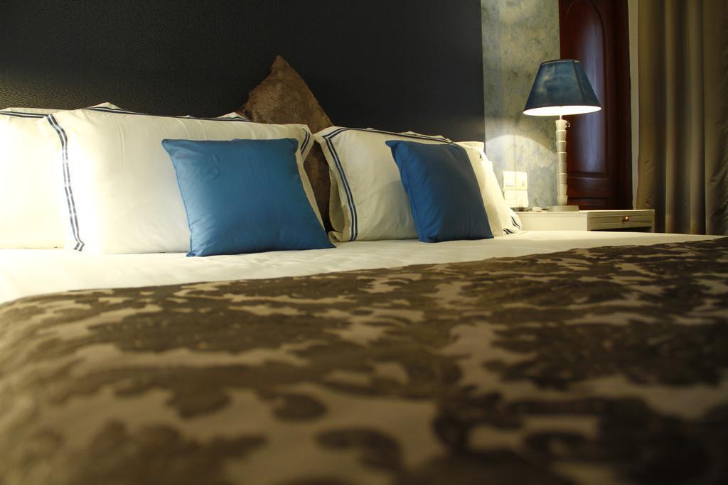 The Canes Boutique Hotel Colombo Room photo