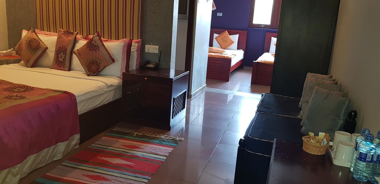 The Canes Boutique Hotel Colombo Exterior photo