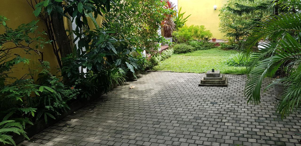 The Canes Boutique Hotel Colombo Exterior photo