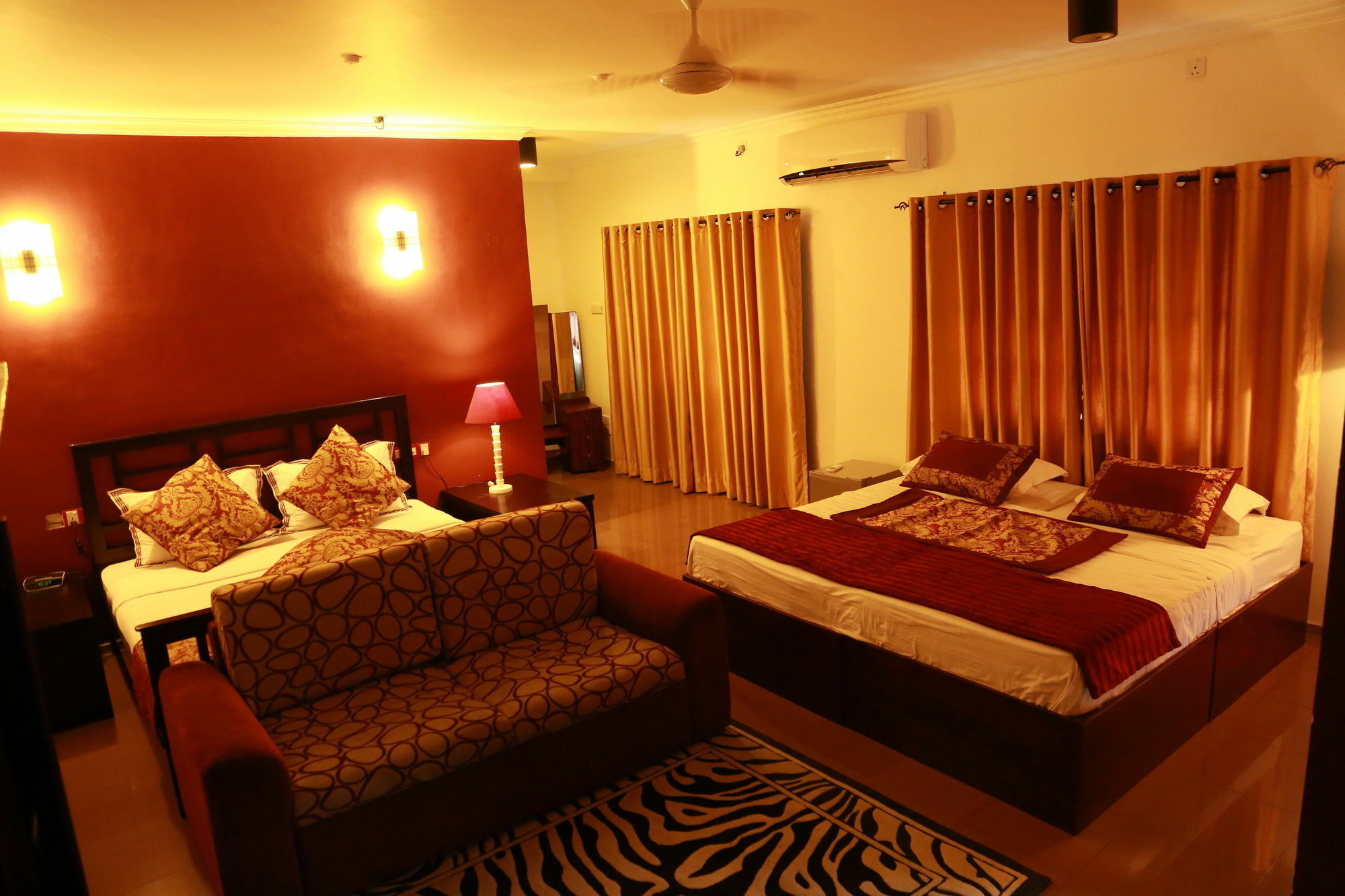The Canes Boutique Hotel Colombo Exterior photo